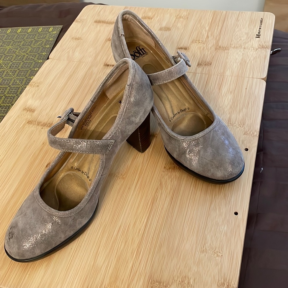Sofft brand 3” MaryJane heels